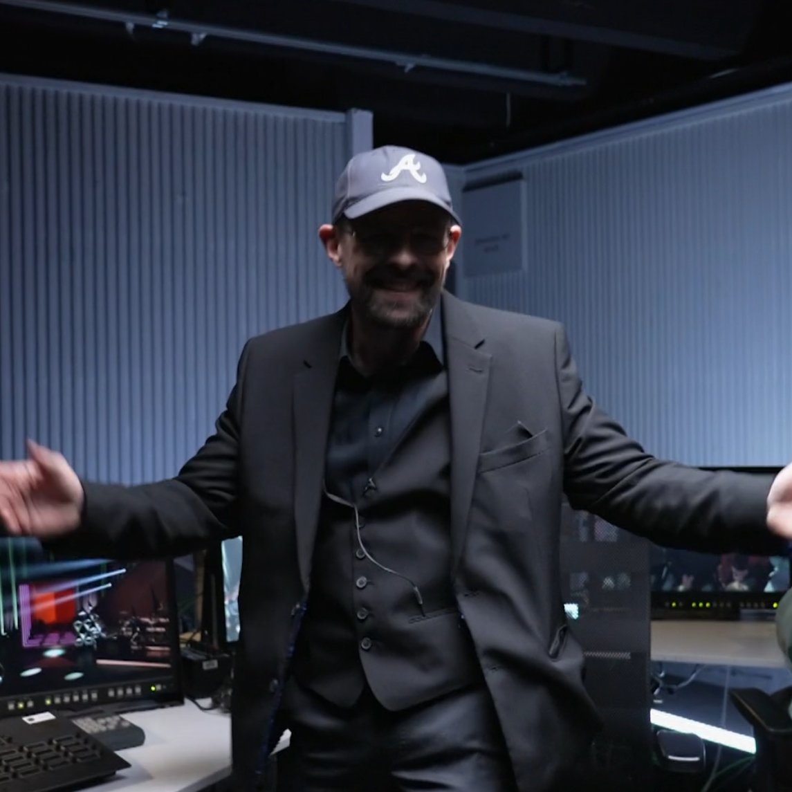 Endlich neue Folgen von Promi Undercover Boss  #JKLive