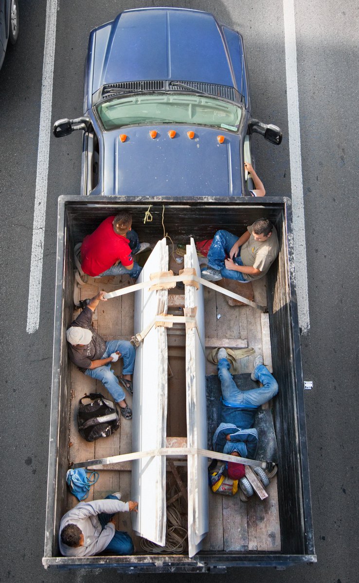 CARPOOLERS #51-100

Back in 2020, I had the pleasure to try out <a href="/foundation/">Foundation 🌐</a>'s first NFT website. Sadly I had no clue what I was doing and didn't really get any traction for my work. Then in 2021, I gave it a second try and still it took three months to get some traction with my