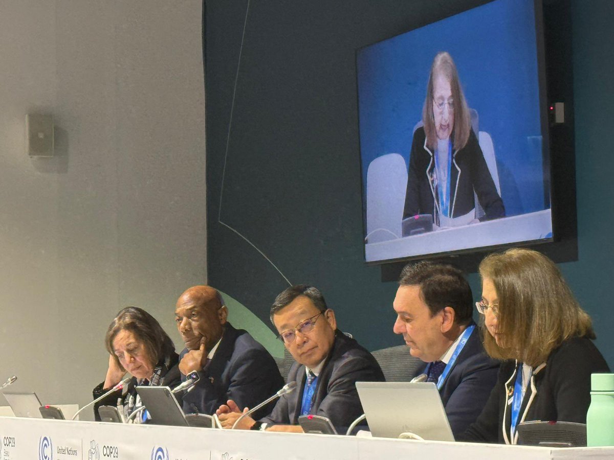 Luz MarĂa de la Mora (@luzmadelamora) on Twitter photo At #COP29 I had the privilege of moderating a crucial session on Trade & Investment Policies for advancing climate ambition and sustainable development.
We had a great dialogue with global policymakers and trade experts on aligning policies to achieve climate goals. <a href="/UNCTAD/">UN Trade and Development</a> At #COP29 I had the privilege of moderating a crucial session on Trade & Investment Policies for advancing climate ambition and sustainable development.
We had a great dialogue with global policymakers and trade experts on aligning policies to achieve climate goals. <a href="/UNCTAD/">UN Trade and Development</a>