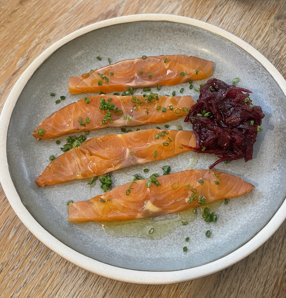 Food_A4thought's tweet photo. Stunning Fish today at Nathan Outlaw’s Fish Kitchen 😋😋

#Oysters #SmokedTrout #Hake #CuredBrill #FishKitchen https://t.co/Gw14lvyiu0