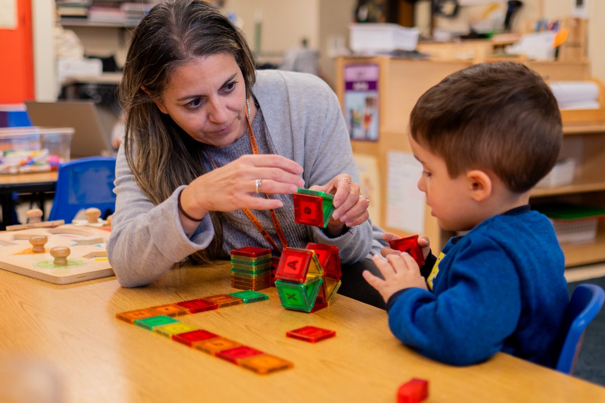 cscinc_org's tweet image. These kiddos are exploring and growing! Our classrooms are full of curiosity and hands-on experiences that help kids discover the world around them. 🌎✨ #CommunityServicesForChildren #EarlyLearning #HandsOnLearning