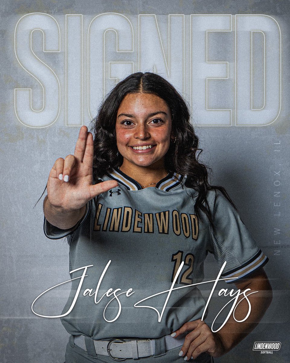 LindenwoodSB's tweet photo. It’s official! Welcome to the pride, Jalese 🦁🖤 #InTheArena https://t.co/knK8xAle1r