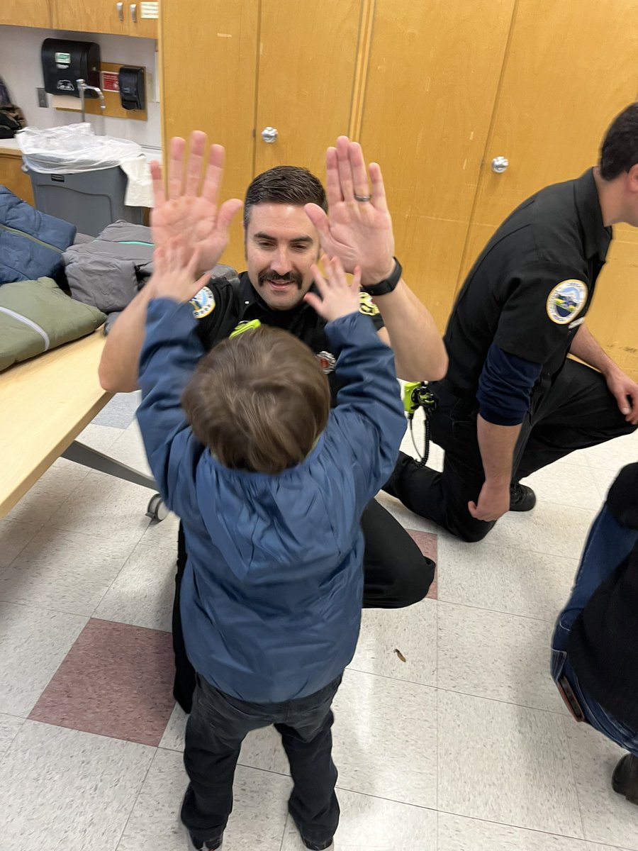 Portland Fire Fighters tweet media