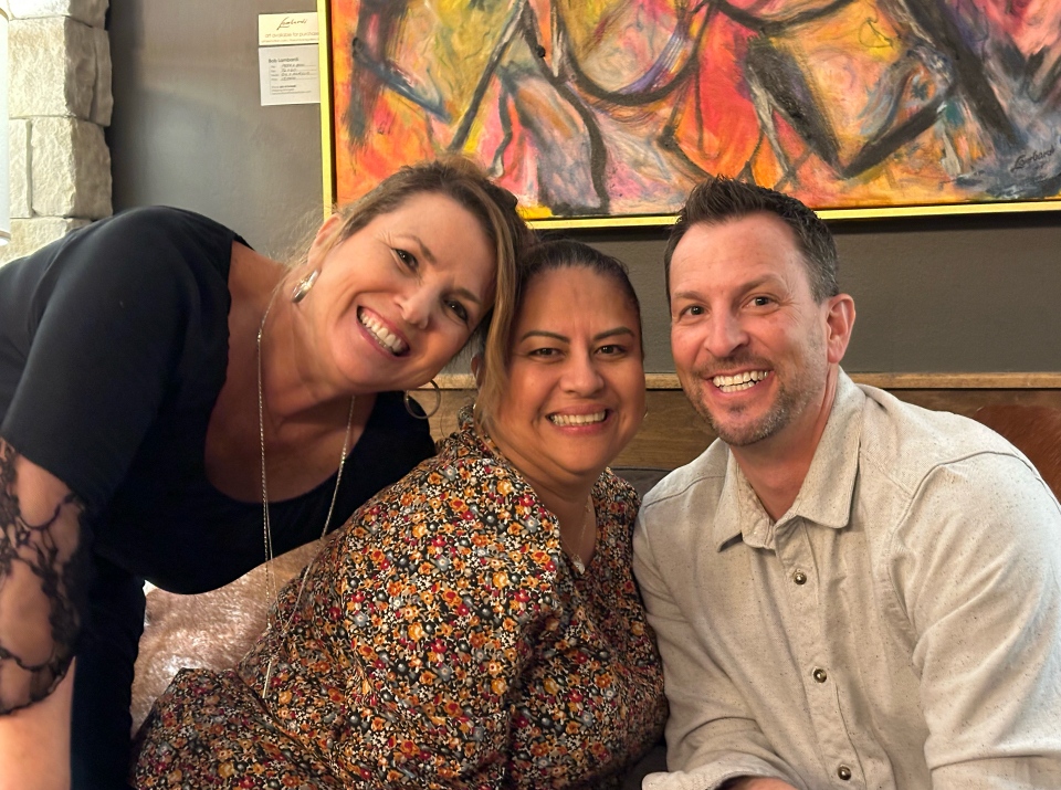 williamsfudge's tweet photo. We had an amazing time at THEBO 2024 in Boerne, TX! 🌟 As proud #BlueBonnetPartners, we loved connecting with attendees and clients. Big thanks to Chad Echols for his insightful presentation! 🎤✨ #THEBO2024 #WFConnects #WFEducates https://t.co/cDzlloxHkH