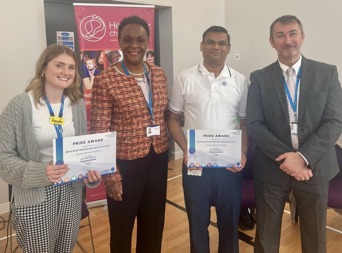 ⭐️⭐️⭐️⭐️⭐️ Physiotherapist <a href="/imtiazAsarfaraz/">imtiaz</a> receiving a <a href="/CPFT_NHS/">CPFT</a> PRIDE award 
“[carer] highlighted that although this is a psychiatric facility, it has been clear that only with an improved commitment to his physical recover could his son's psychological condition be improved”