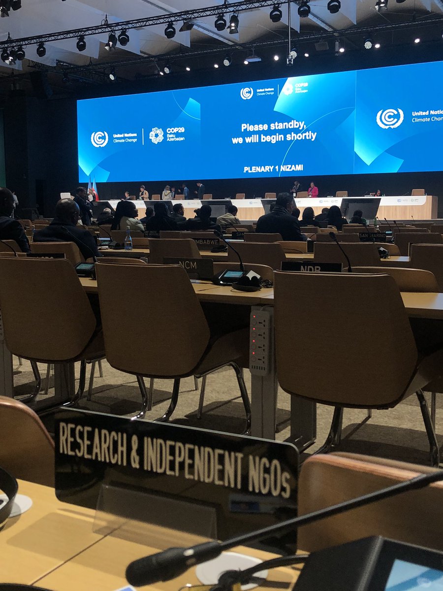 Representando al <a href="/institut_IDHC/">IDHC - Institut de Drets Humans de Catalunya</a> y acreditado gracias a <a href="/CidobBarcelona/">CIDOB (Barcelona Centre for International Affairs)</a>, esta semana toca estar en #COP29Baku sumando para que #MovilidadHumana (migraciones, desplazamiento, traslados programados) e #Interseccionalidad se incluyan de manera global en adaptación al #CambioClimático