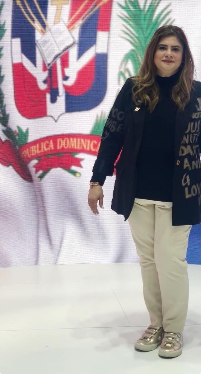 jacquesalomon's tweet photo. Dominicana Soyyy❤️❤️ https://t.co/zMCXNtYwfH
