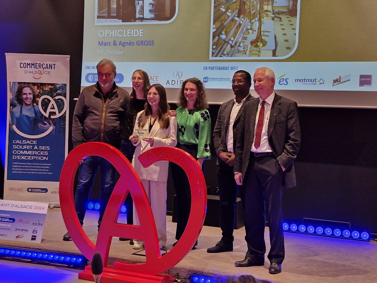 marcelpromatmut's tweet photo. Encore une belle soirée à représenter la @Matmut aux côtés de la @ccialsace. Ce soir dans la ville de @mulhouse https://t.co/LIttOEPP48