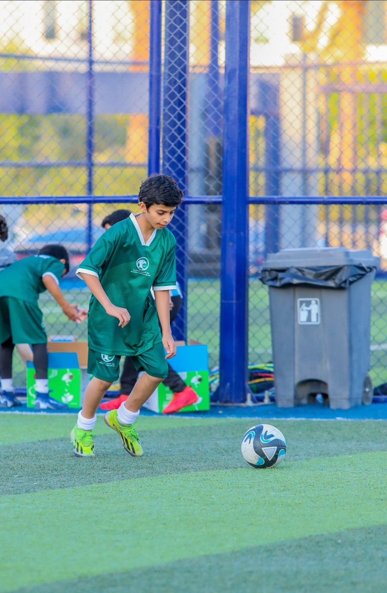 بالتوفيق ابني العزيز