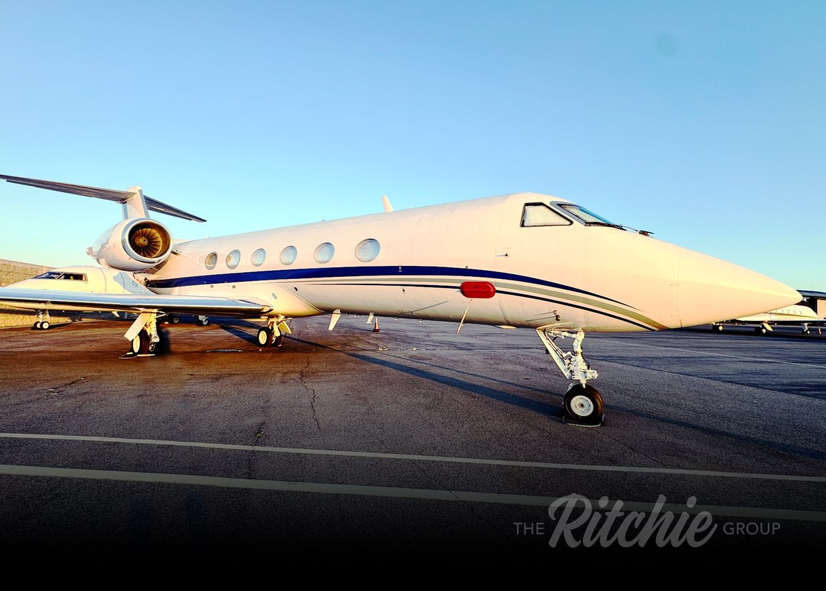 GroupRitchie's tweet photo. MOTIVATED OWNER. BRING US AN OFFER. 
2002 Gulfstream GIV-SP #1479. 
Stellar Pedigree Aircraft. 14-Pax, Aft-Galley, Fwd &amp; Aft Lavs
Let's Talk!
#aircraftforsale #gulfstream #givsp #trgjettransactions #theritchiegroup https://t.co/PD1j9RSMGF