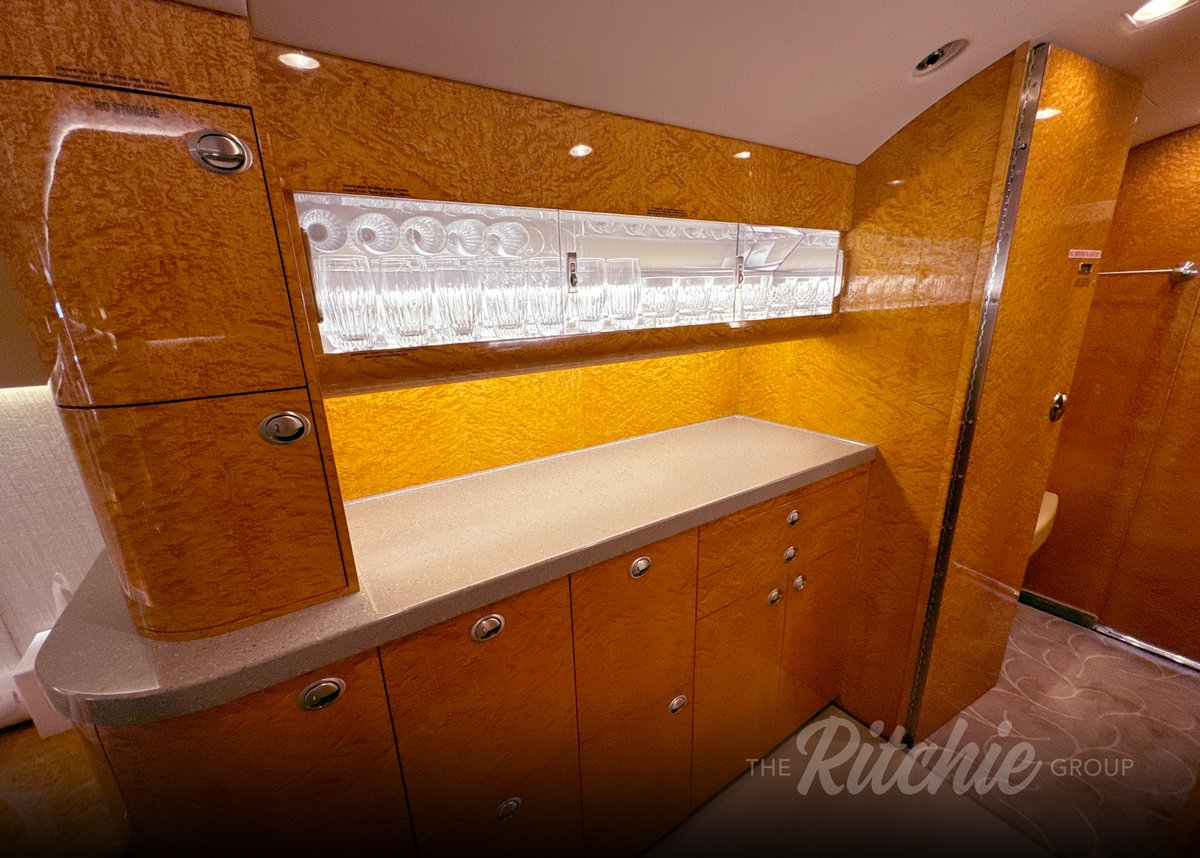 GroupRitchie's tweet photo. MOTIVATED OWNER. BRING US AN OFFER. 
2002 Gulfstream GIV-SP #1479. 
Stellar Pedigree Aircraft. 14-Pax, Aft-Galley, Fwd &amp; Aft Lavs
Let's Talk!
#aircraftforsale #gulfstream #givsp #trgjettransactions #theritchiegroup https://t.co/PD1j9RSMGF