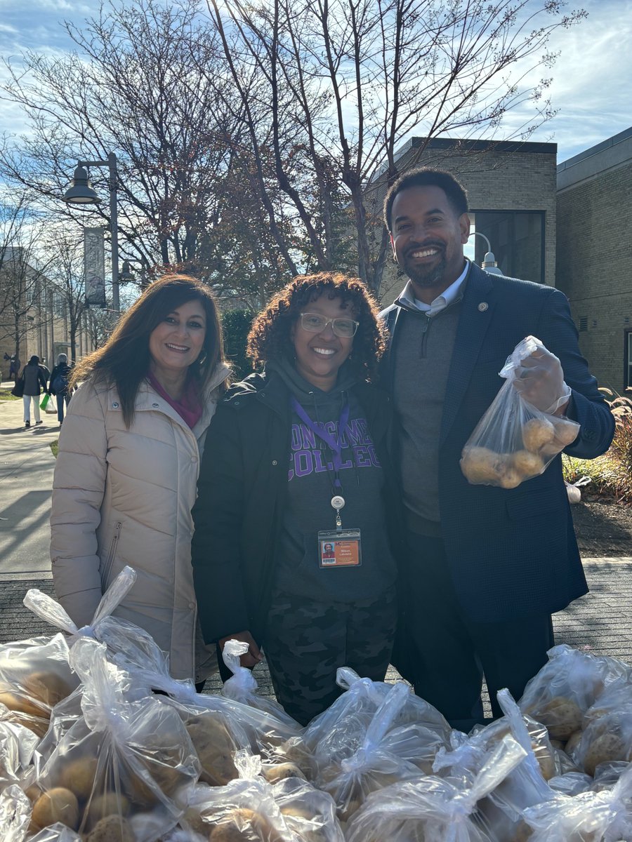 Montgomery College tweet media