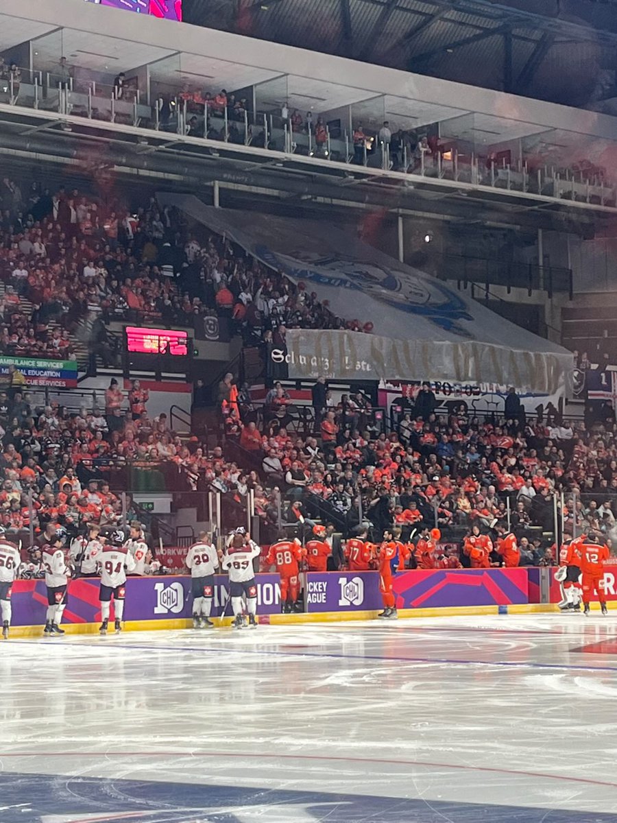 Berlin fans brought a tifo to Utilita arenas away section tonight, need to get more mainland European fan culture in with the beautiful game here in the UK🔥🔥