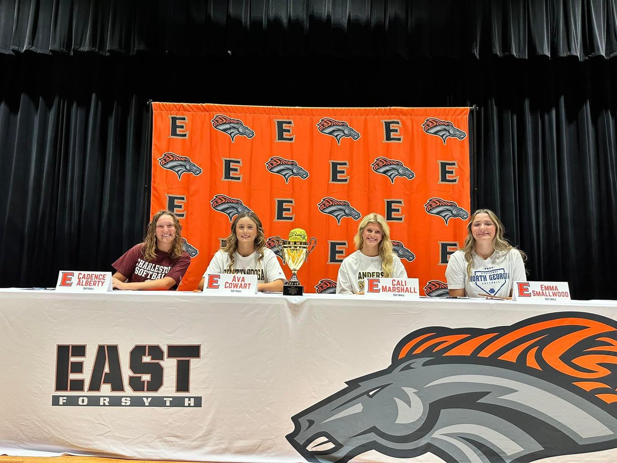 Signing Day 2024 🖊️💙🥎🧡
<a href="/alberty2025/">CadenceAlberty2025</a> <a href="/ava_cowart/">AvaCowart2025</a> <a href="/cali_marshall/">cali marshall</a> <a href="/EmmaSmallwood13/">Emma Smallwood</a>