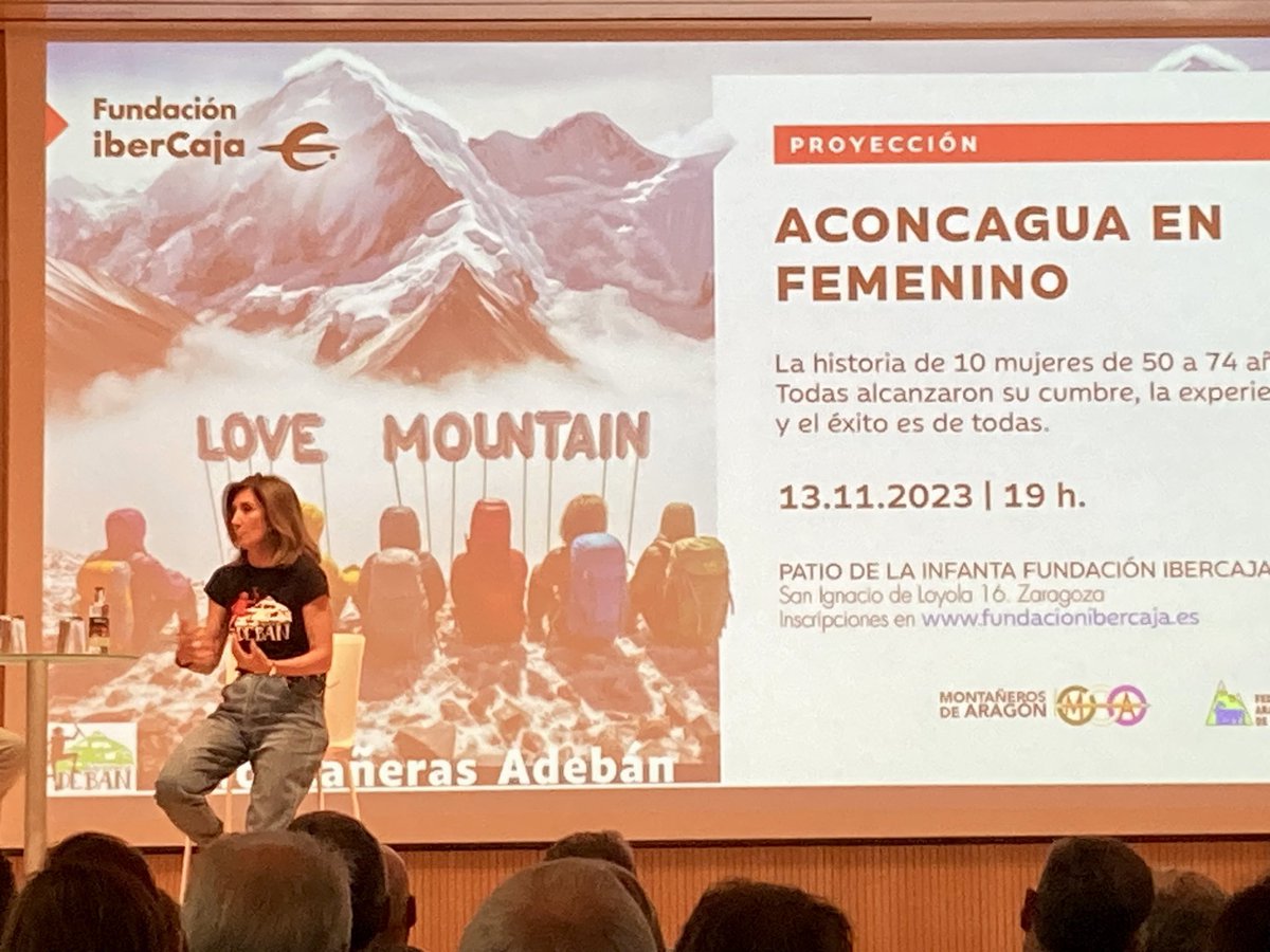 simplemente Lo tweet media