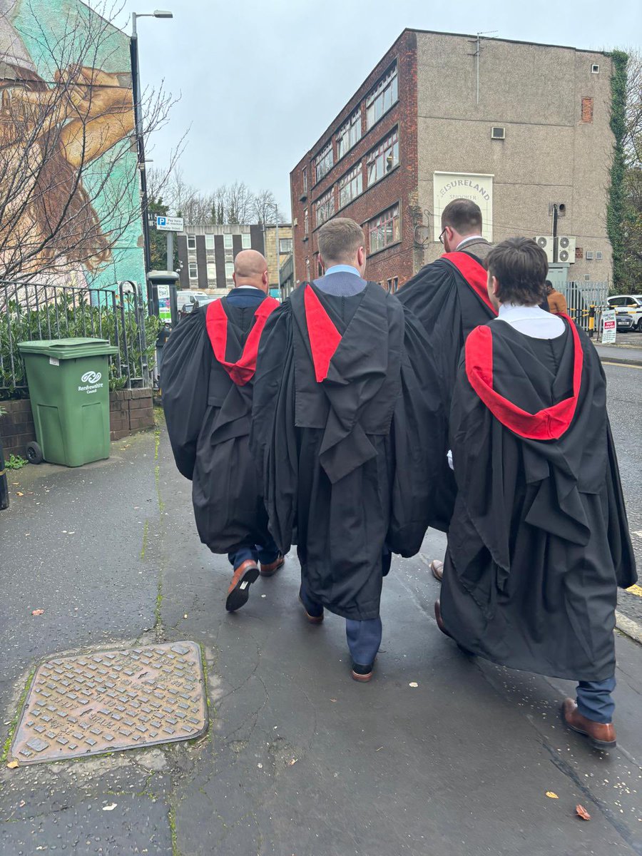 MccamleyScott's tweet photo. Graduation Day 👨🏽‍🎓

🎓 BSc Paramedic Science 🎓

@UWSParamedic  

🚑 https://t.co/WW7UQsjRwp