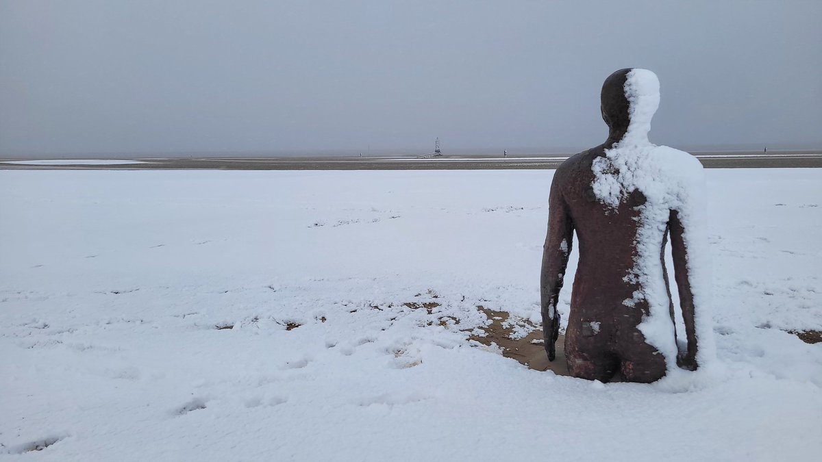 Steve Mulville🐶🌞☔️☁️☃️🌈⚽️💙 (@stevemulville) on Twitter photo There's an #ArcticBlast on its way this weekend...❄️⛄️
It's highly unlikely to get snow ❄️ for our <a href="/IronMenCrosby/">IronMenCrosby 🌤</a> in mid November..it's more likely to snow at Easter than Christmas in our region..but you never can tell.
March 10th 2023 to be precise..😉
<a href="/JoBlytheTV/">Jo Blythe 🤍</a>
<a href="/EmmaJessonTV/">Emma Jesson</a> There's an #ArcticBlast on its way this weekend...❄️⛄️
It's highly unlikely to get snow ❄️ for our <a href="/IronMenCrosby/">IronMenCrosby 🌤</a> in mid November..it's more likely to snow at Easter than Christmas in our region..but you never can tell.
March 10th 2023 to be precise..😉
<a href="/JoBlytheTV/">Jo Blythe 🤍</a>
<a href="/EmmaJessonTV/">Emma Jesson</a>