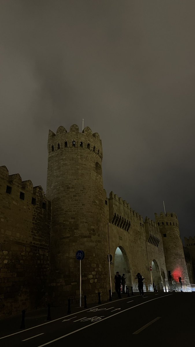 Mariel Lozada tweet media