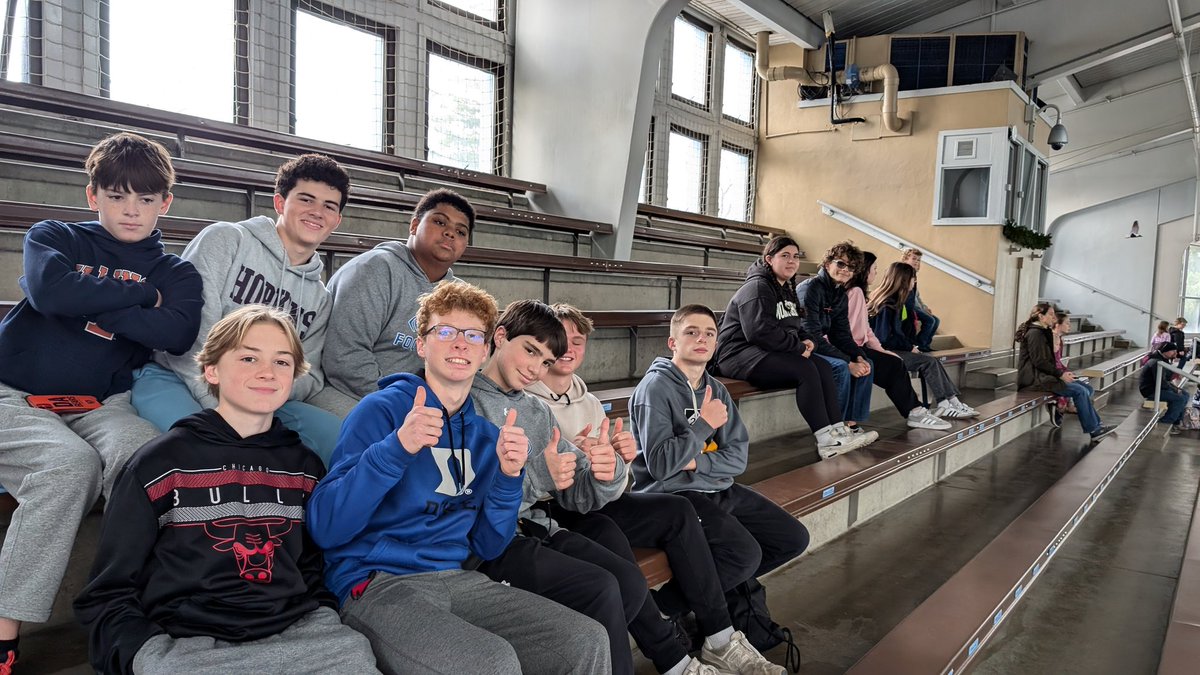 LT_Latin's tweet photo. The @LTHS_D204 Latin 1 and 2 classes had a great time at @brookfield_zoo on a scavenger hunt using #Latin animal names! @jltyrrell8 #WeAreLT https://t.co/vQJbHEotiY