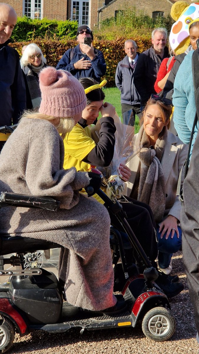 stgwindsor's tweet photo. This morning, we went along to cheer Emily over the finish line as she walked the length of the Long Walk as a member of the BBC Children in Need #challengesquad. Her amazing achievement was celebrated on The One Show this evening. What an inspiration! https://t.co/LBshVbO1KC
