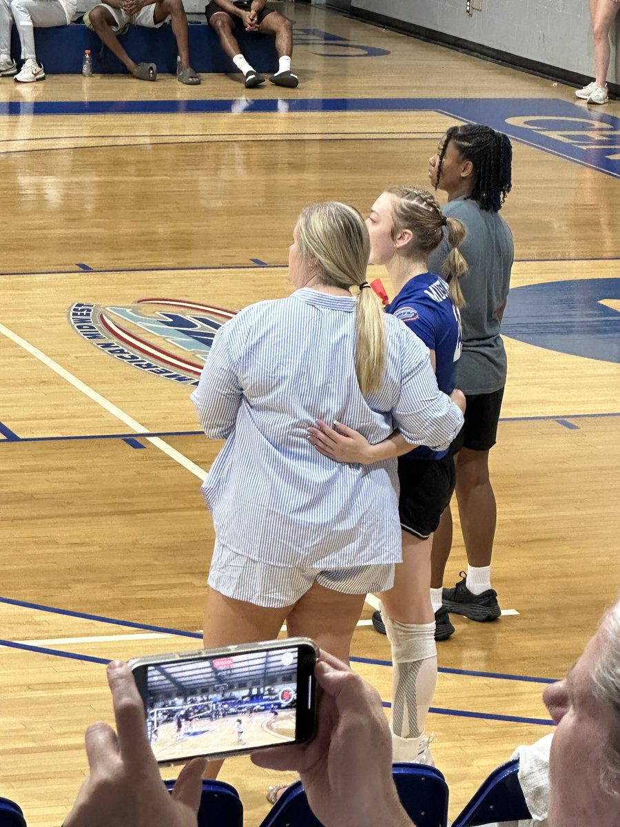 Year 1 back home ✅
Beyond blessed to have these girls in my life!