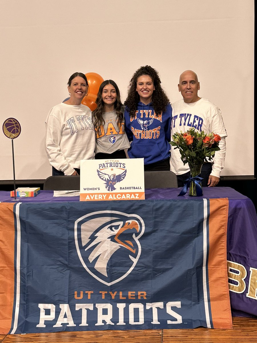Monty Alcaraz (@montyalcaraz) on Twitter photo Very proud of this young lady <a href="/AveryAlcaraz/">Avery Alcaraz</a>
Her work ethic is second to none!! Signed โ๏ธ <a href="/UTTylerWBB/">UT Tyler Women's Basketball</a> Very proud of this young lady <a href="/AveryAlcaraz/">Avery Alcaraz</a>
Her work ethic is second to none!! Signed โ๏ธ <a href="/UTTylerWBB/">UT Tyler Women's Basketball</a>