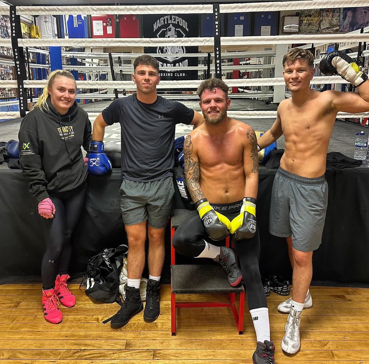 Squad 👊🏻👊🏻

<a href="/gemmapaigex4/">Gemma Richardson</a> 
<a href="/BeauSmi39815160/">Beau Smith</a> 
<a href="/travwaters96/">Travis Waters</a> 
<a href="/adamreichard123/">Adam Reichard</a> 

<a href="/anthonykellybox/">anthony kelly</a> 
<a href="/Johnstubbsy84/">John Stubbs</a> 
<a href="/vipboxing/">VIPboxing</a> 
<a href="/SteveWoodVIP/">Steve Wood</a>