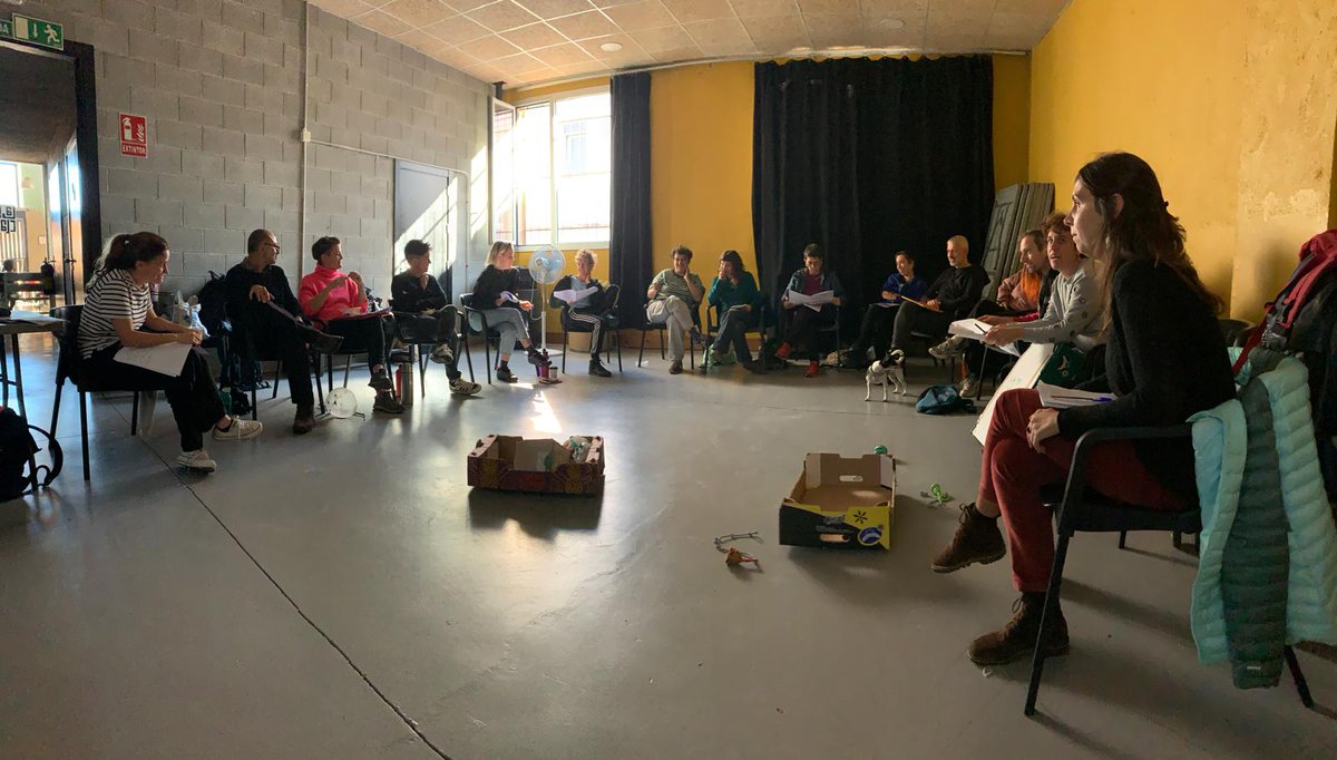 La Corba (@lacorbacoop) on Twitter photo Avancem en el projecte arquitectònic de la Corba amb <a href="/lacolarq/">Lacol cooperativa</a> i acompanyades per <a href="/ladinamo_/">La Dinamo Fundació</a> . El passat diumenge, jornada intensiva a <a href="/InfoClau/">LaClau BaixMontseny</a>, amb gent nova que ens fa sentir que aviat el grup de sòcies habitants estarà definit! Avancem en el projecte arquitectònic de la Corba amb <a href="/lacolarq/">Lacol cooperativa</a> i acompanyades per <a href="/ladinamo_/">La Dinamo Fundació</a> . El passat diumenge, jornada intensiva a <a href="/InfoClau/">LaClau BaixMontseny</a>, amb gent nova que ens fa sentir que aviat el grup de sòcies habitants estarà definit!