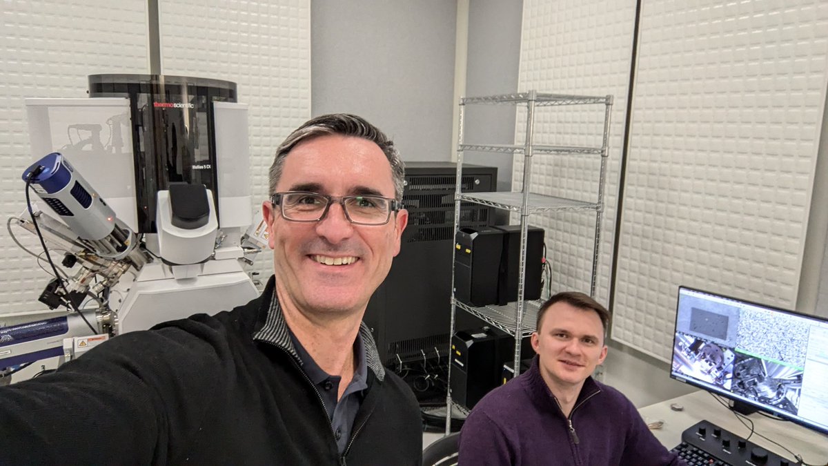 SansozGroup's tweet photo. Pavel and I at Dartmouth College Electron Microscopy Center using their nanoscale FIB and STEM imaging capabilities to understand the microstructure of our new vapor-deposited ultra-strong nano alloys. https://t.co/3Fk1buCMyg