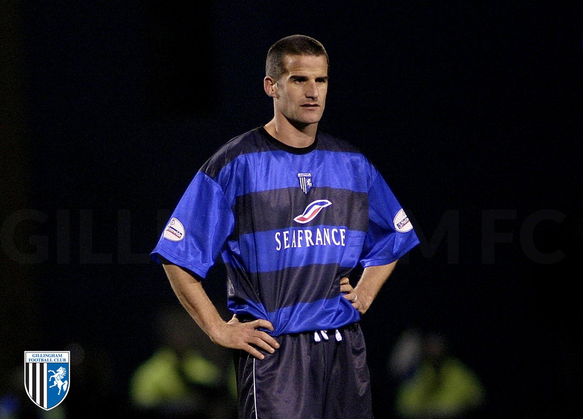 TheGillsFC's tweet photo. Wishing @ChrisHope18 a happy 5⃣2⃣nd birthday. 🎈

#Gills https://t.co/g14JeLhqjd