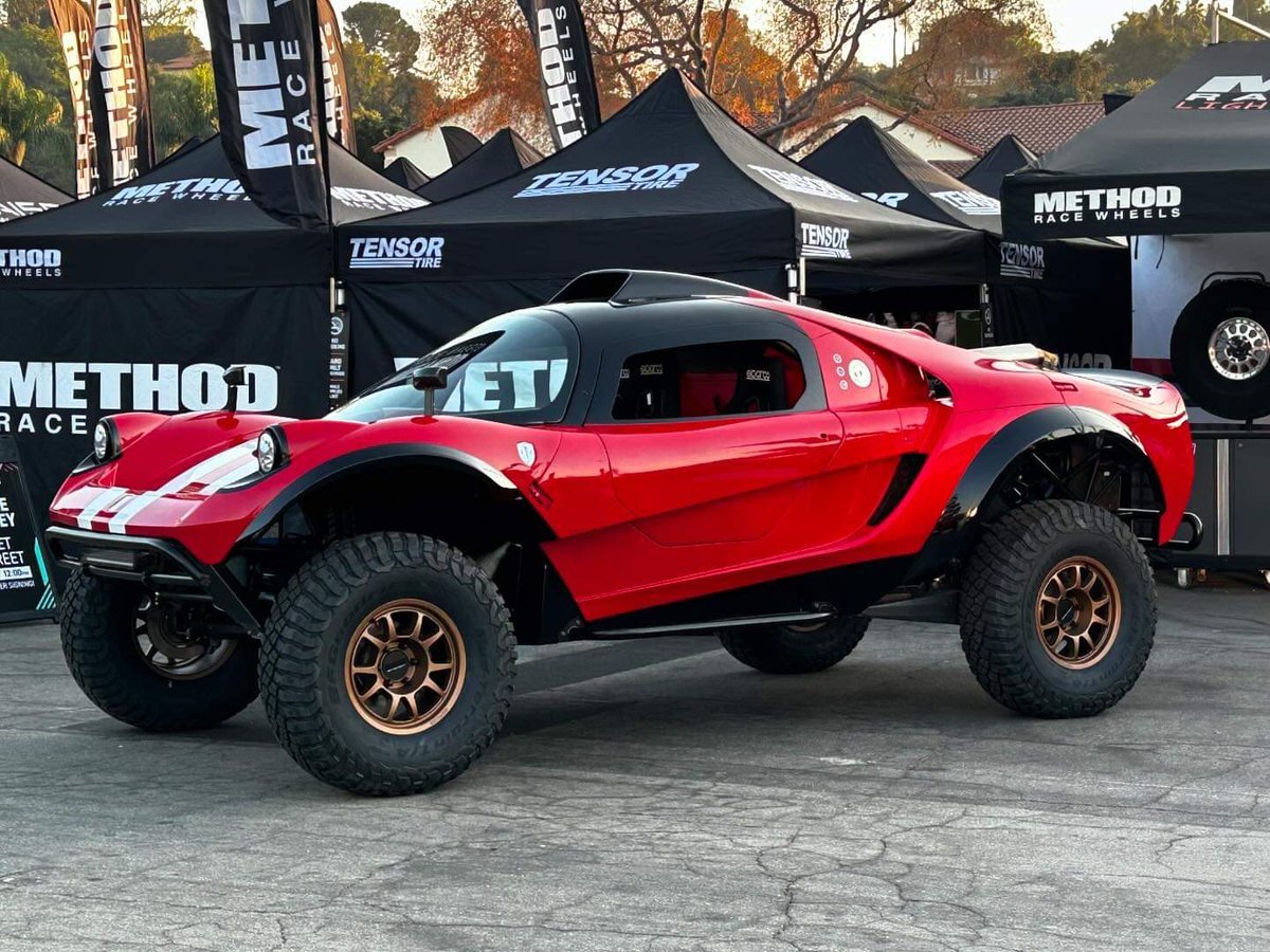 @Ultra4_jeepzj (@ultra4_jeepzj) on Twitter photo The #Glickenhaus HFC 008 is designed to be the first #zeroemission vehicle to complete the #Baja1000. It uses hydrogen fuel cell technology, which generates #electricity through a chemical reaction between #hydrogen and oxygen, producing water as the only emission. <a href="/Glickenhaus/">Scuderia Cameron Glickenhaus</a> The #Glickenhaus HFC 008 is designed to be the first #zeroemission vehicle to complete the #Baja1000. It uses hydrogen fuel cell technology, which generates #electricity through a chemical reaction between #hydrogen and oxygen, producing water as the only emission. <a href="/Glickenhaus/">Scuderia Cameron Glickenhaus</a>