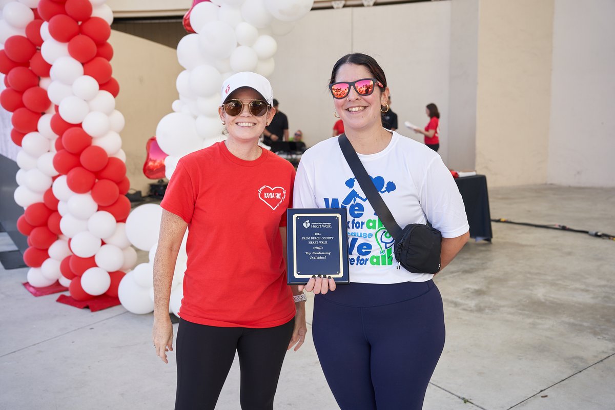 Congrats to our school nurse, Luisa Lara, for being honored with this year’s Lifesaver Award at the #PalmBeachCountyHeartWalk! Luisa was recognized for her quick and heroic actions in performing CPR and using an AED to revive a middle school student who collapsed.