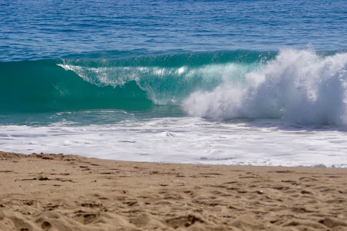 RossFletcher76's tweet image. The end of the glassy day dream sequence #Bodyboarding #surfphotography #oceanart #surfing #newportbeach