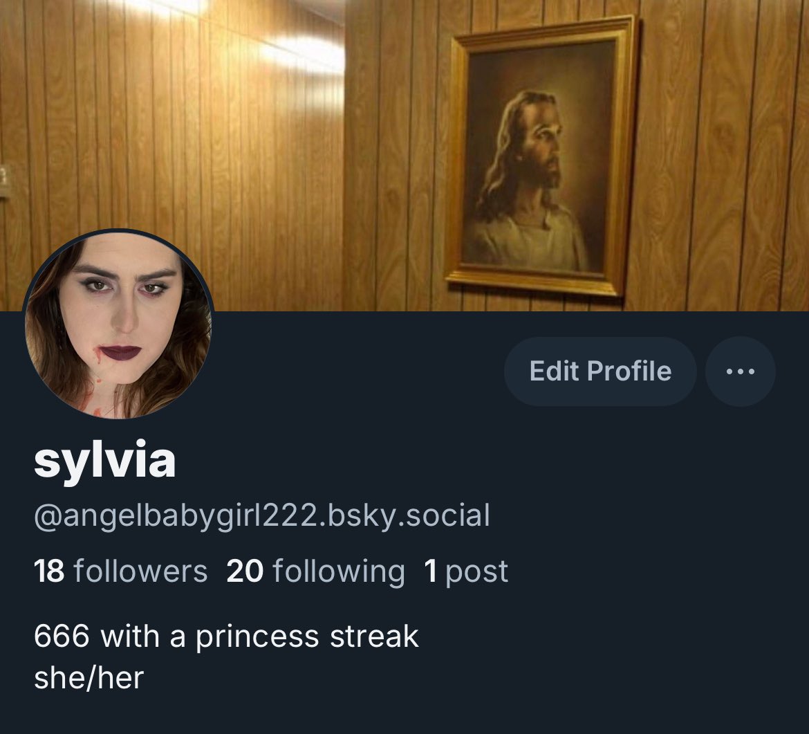 oracleghost's tweet image. 