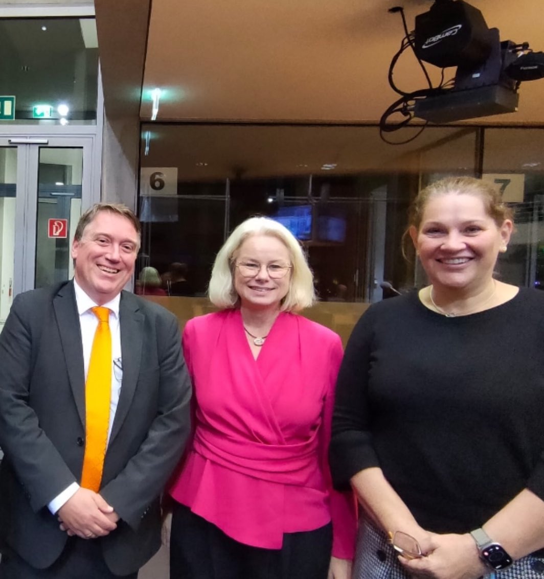 Heute Anhörung des Gesundheitsausschusses des Bundestages. Danke an <a href="/KirstenKappert/">Kirsten Kappert-Gonther</a>  für die Vorarbeit am Gesetz und die tolle Sitzungsleitung