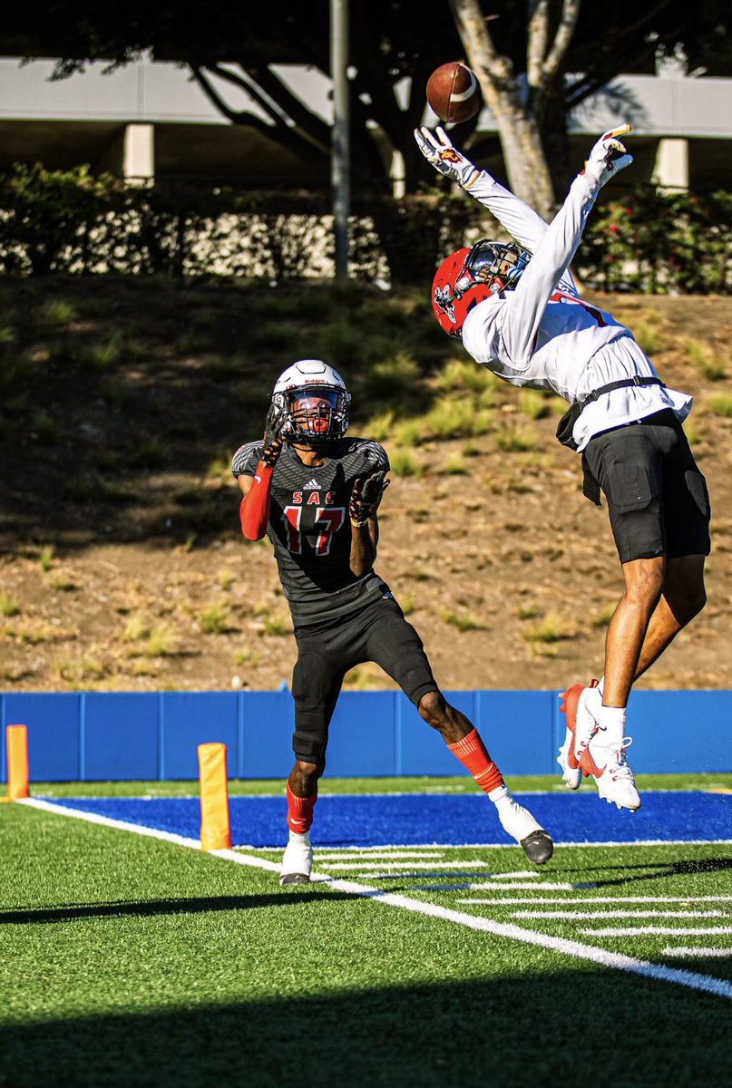 Coach Ski Axel (@ski_axel) on Twitter photo CARRINGTON PIERCE… <a href="/carringtonp11/">Carrington Pierce</a> IS THE BEST FRESHMAN JC CB IN SOUTHERN CALIFORNIA ! This kid is P4 CB with a very high celling, Press✅,TO’s✅,Off-man✅, Press Bail✅,Fluid✅, Versatile✅ + HE IS 6’2 !!! Do not miss out on this guy… OFFER IMMEDIATELY(Qualifier) CARRINGTON PIERCE… <a href="/carringtonp11/">Carrington Pierce</a> IS THE BEST FRESHMAN JC CB IN SOUTHERN CALIFORNIA ! This kid is P4 CB with a very high celling, Press✅,TO’s✅,Off-man✅, Press Bail✅,Fluid✅, Versatile✅ + HE IS 6’2 !!! Do not miss out on this guy… OFFER IMMEDIATELY(Qualifier)