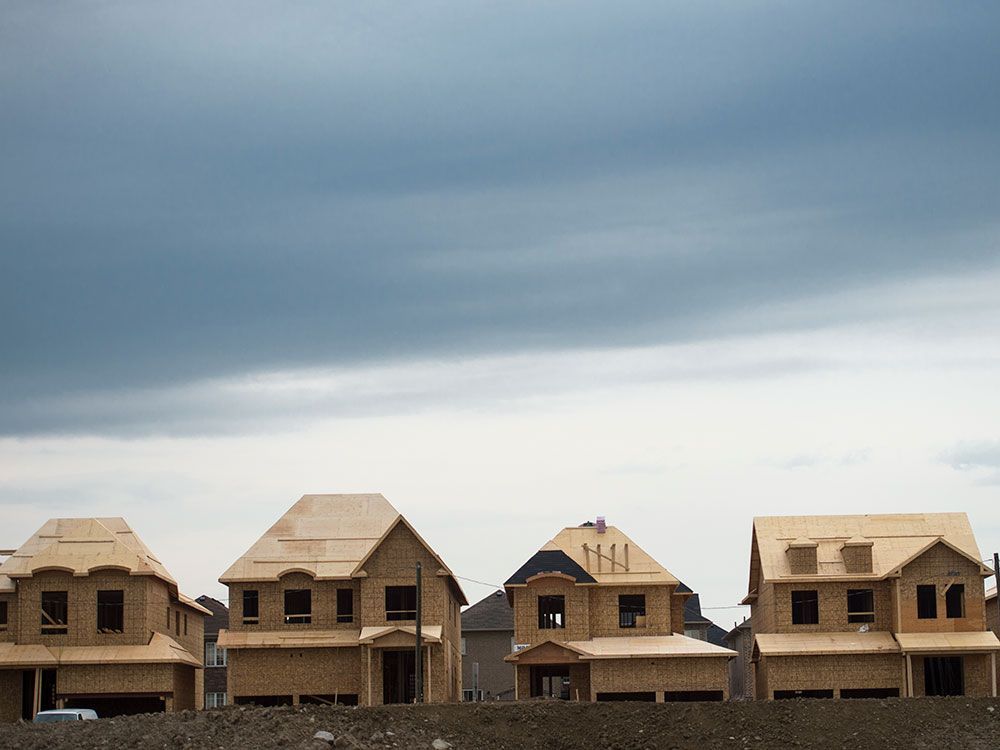 financialpost's tweet photo. Builder sentiment slumps as mortgage rates continue to stall new home sales https://t.co/onfrmEJnKA https://t.co/RqqKWYtdNY