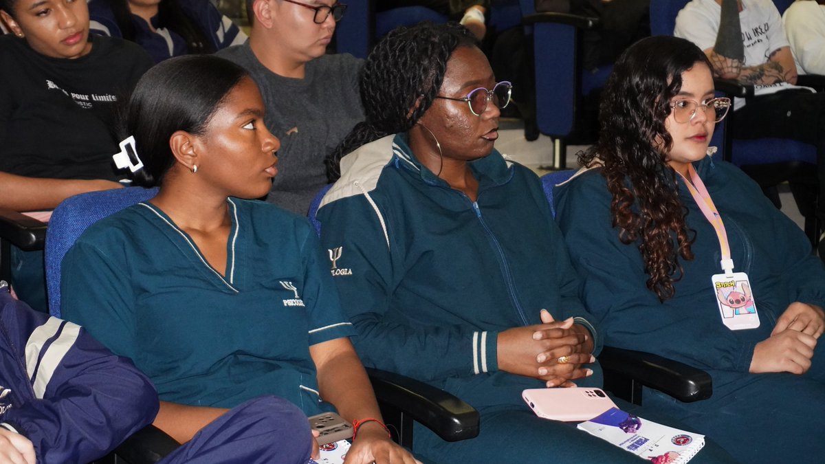 UNICESMAG, líder en la reflexión sobre el futuro de la psicología, cerró con éxito el 15° Congreso Internacional y 18° Congreso Nacional de Psicología.
¡2 días de debate sobre tecnología y su impacto en la psicología! 🌟 Gracias a todos los que lo hicieron posible #SomosUNICESMAG