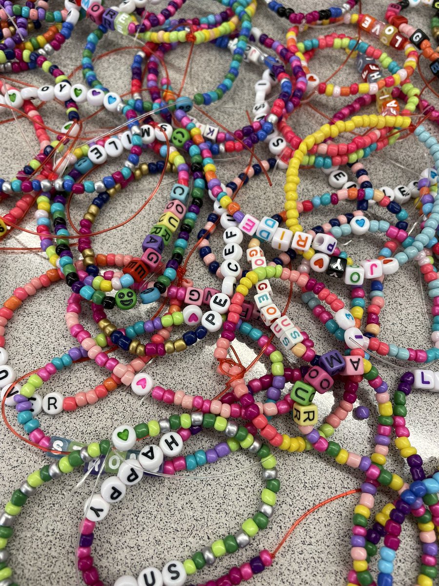 Kindness is in the air at Pius! Next week is Anti-Bullying Awareness Week. Are you ready for it…? The Swifties are! Here’s a sneak peak of what’s to come.💕🌞☺️ <a href="/CapoOttawa/">Philip Capobianco</a> <a href="/ChuksIma/">Chuks Imahiagbe</a> <a href="/MrsHMacDonell/">Heather MacDonell (she/her)</a> <a href="/StPiusXOCSB/">St. Pius X High School</a>