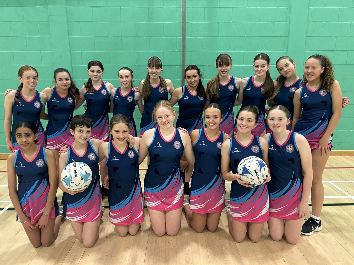 Another win for both teams tonight against St Ninians. Our S1-2s steadily improved throughout their game to win 18-5. Our S3-4 team were strong from the start, showing strong decision making skills &amp; making fantastic interceptions, final score 24-2! Well done girls👏<a href="/DouglasAcad/">Douglas Academy</a>