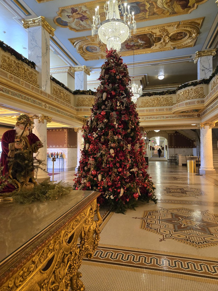 Seaton1414's tweet image. This resort is stunning. #mwdptc #FrenchLickResort I was super lucky to be invited and have learned so much!