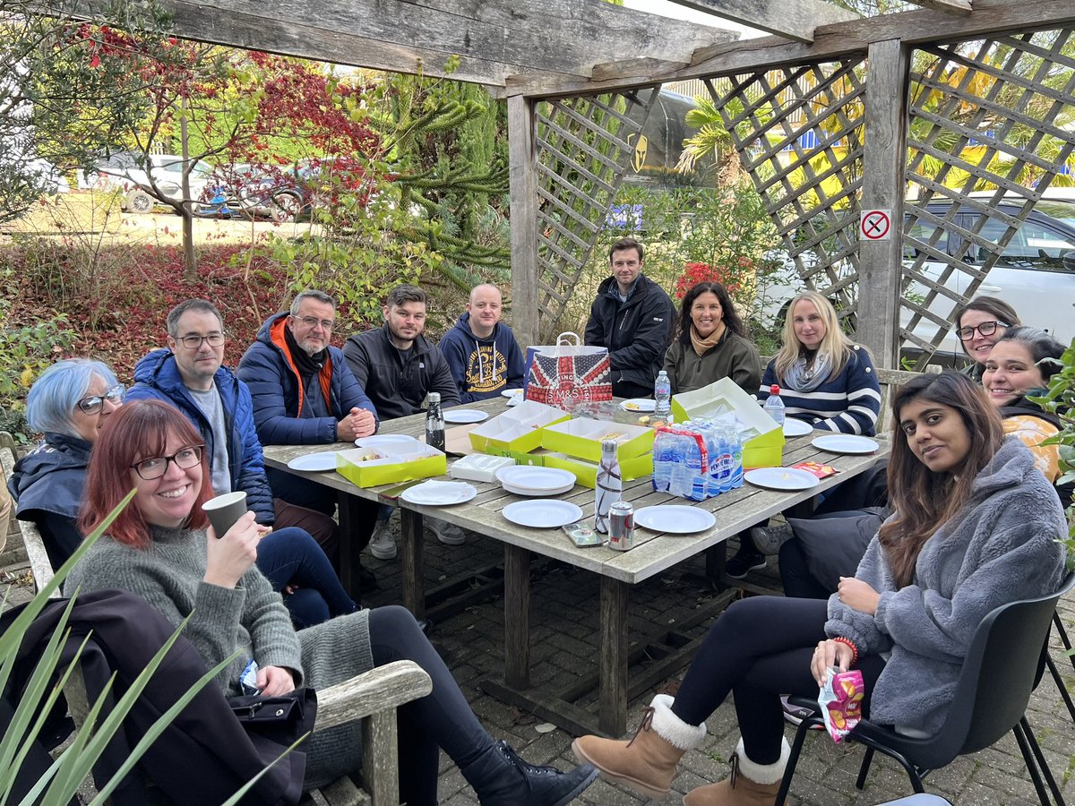 #WorldKindnessDay2024 and delighted to welcome a team of corporate volunteers from <a href="/Hoaresbank/">C. Hoare & Co.</a> - a day of doing good and a positive impact impact about to be made on the lives of just over 2,500 children #csr #GiveBack #volunteering