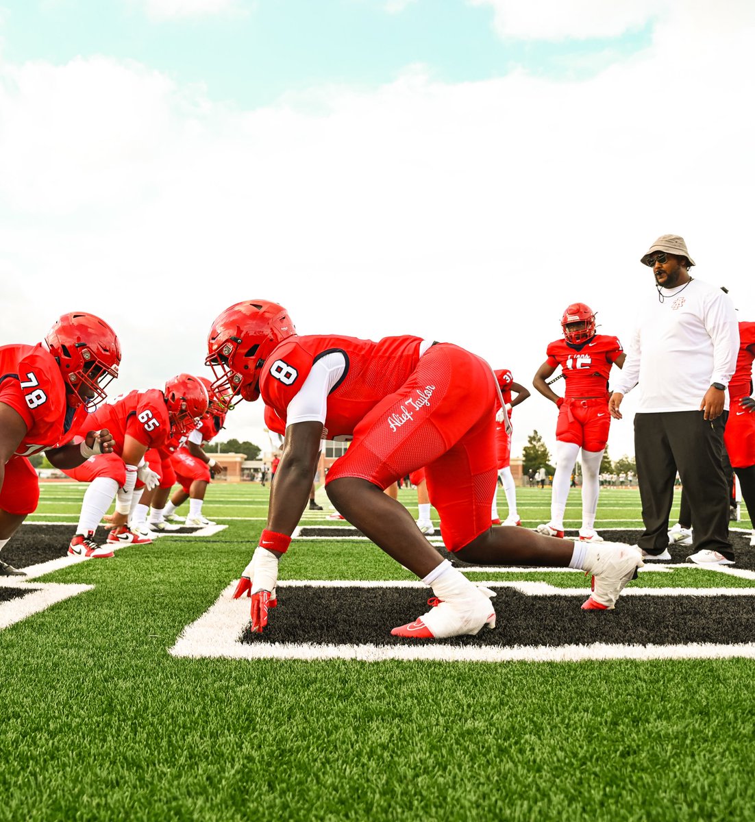 Mustafa Aboaba Senior Highlights ‼️
6’3  250 Ibs
Co’25 DL

hudl.com/v/2QDe6n