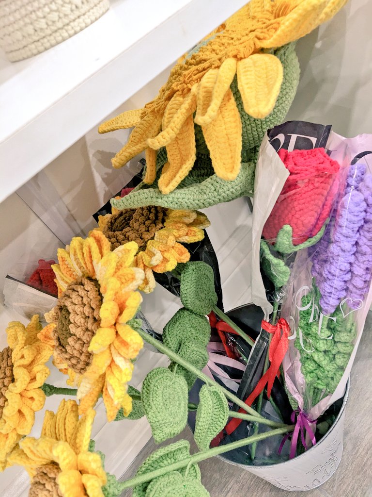 So many #fun #goodies from Susan Chen. #Freshly #stocked and loaded just in time for the #holidays and all your #gift #giving needs. You need to check out this vendor.

Maker's Market is located at 3069 Dundas St W #Toronto. Open daily 11 to 6.
