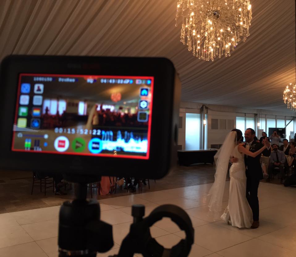 FR_Films's tweet image. There’s something timeless about capturing a couple’s wedding day. We go beyond just filming; we’re telling the story of their love, capturing fleeting moments that turn into treasured memories. 💍 DM us to discuss how we can tell your love story! #WeddingVideography #bridal