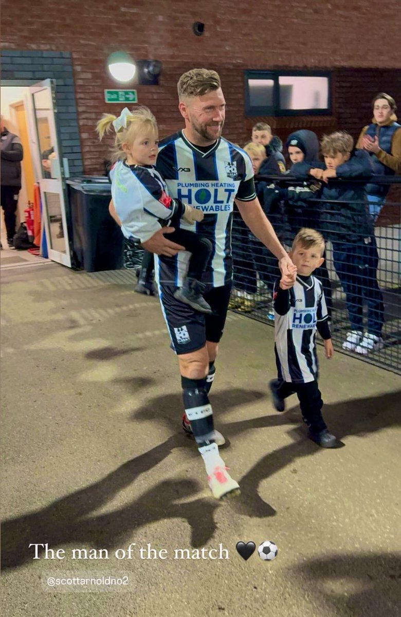 Scott Arnold tweet media