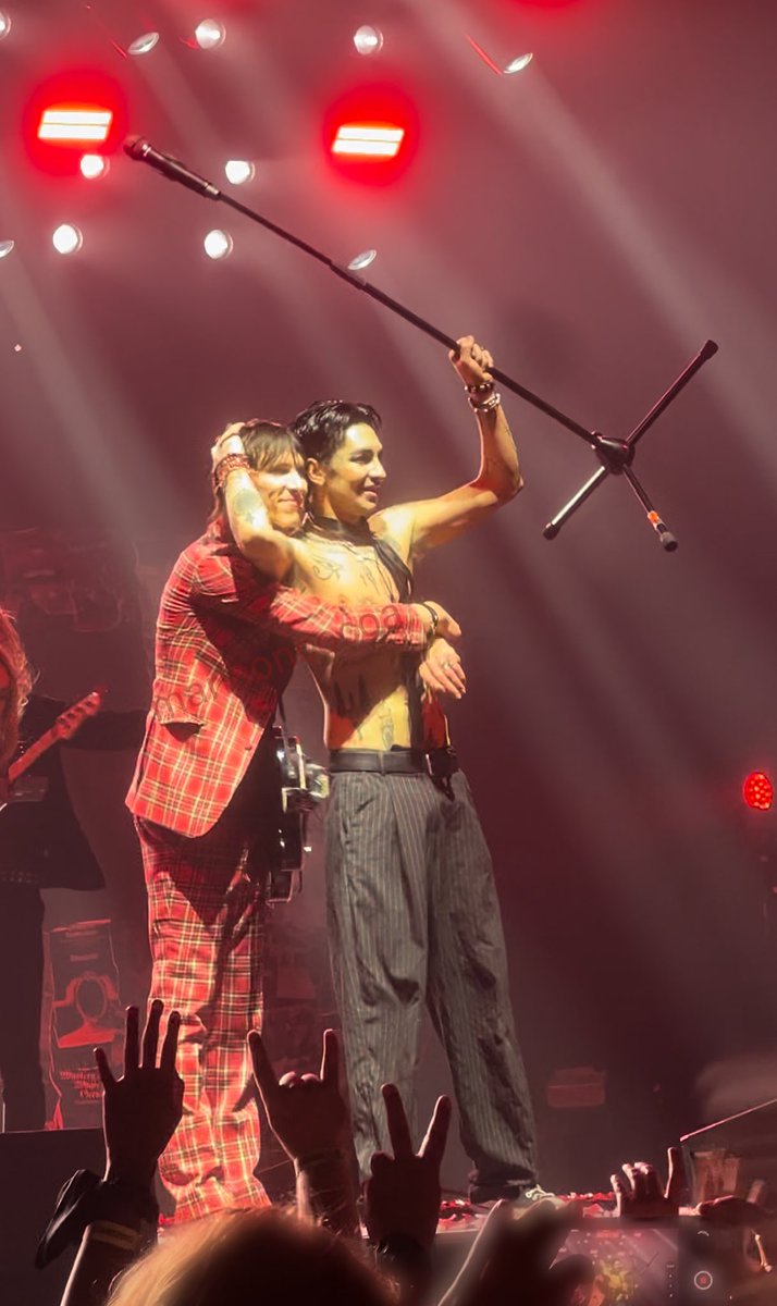 mariaoncocoa's tweet image. Happiest boys 🥹❤️