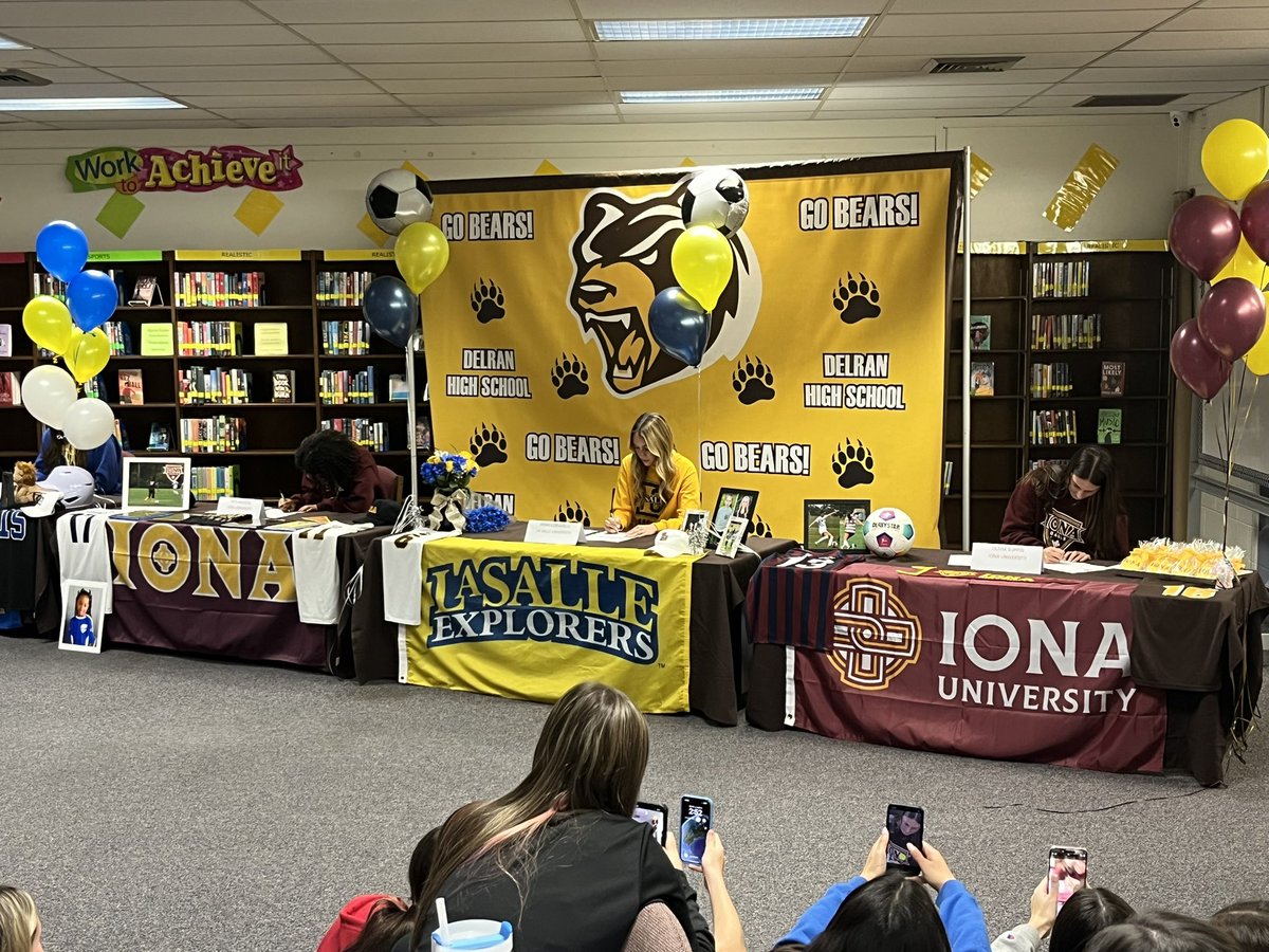 Delran HS Girls Soccer tweet media
