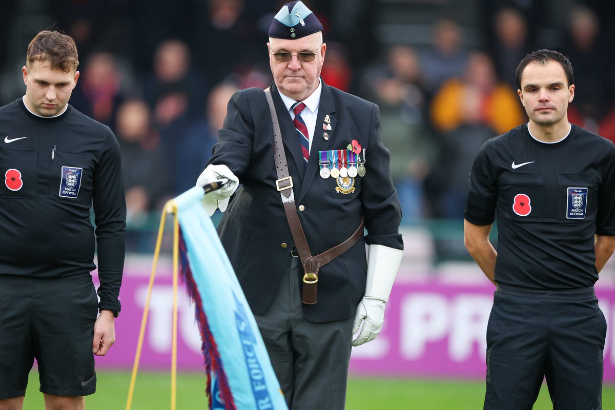 Barry Swallow tweet media