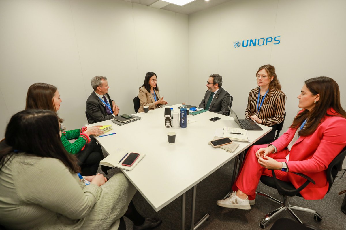UNOPS_Chief's tweet photo. It was a pleasure welcoming Carolina Fuentes, Director of the Santiago network, to her new role. #LossandDamage addresses the impacts of climate change that exceed adaptation efforts, especially for vulnerable nations. Through joint hosting the network, @UNOPS supports this work. https://t.co/MOgfXXRG0F